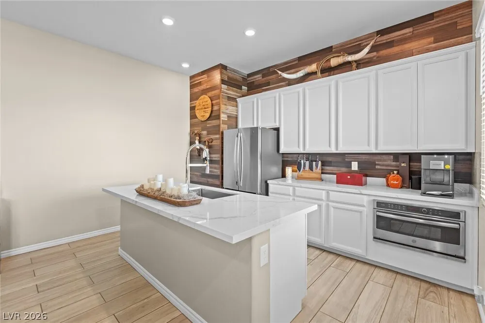 6168 Rockville Creek Ct, Las Vegas, NV 89149