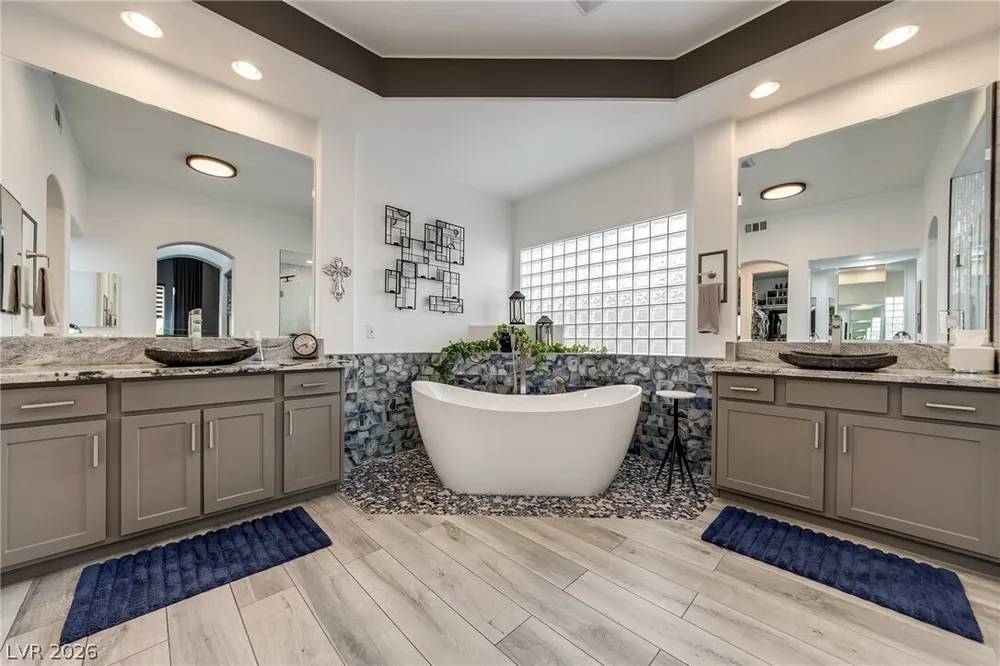 304 Nottinghill Gate Ct, Las Vegas, NV 89145