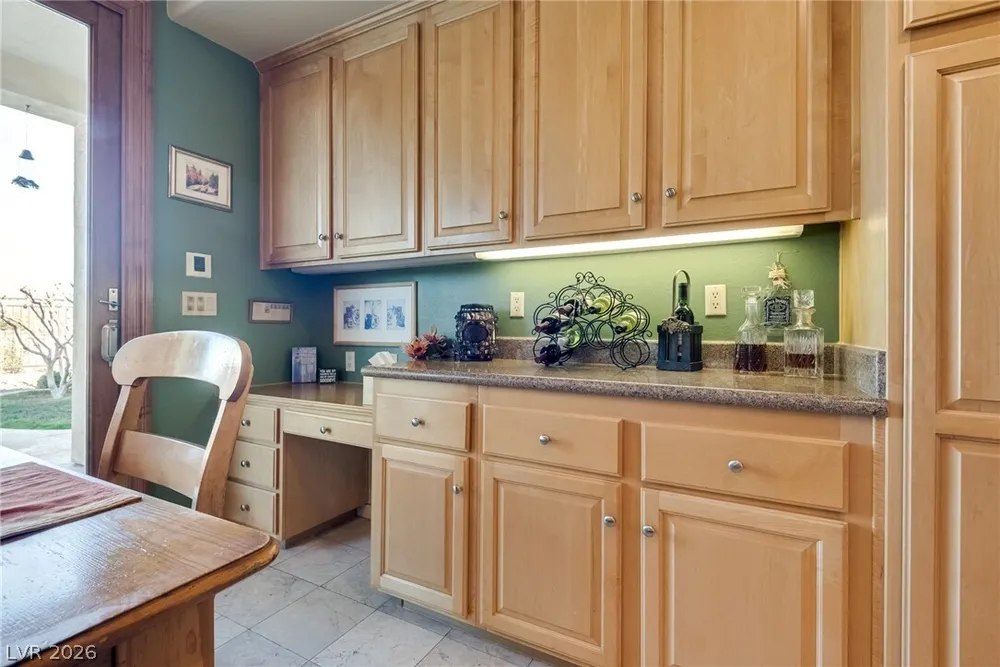 8416 Paseo Vista Dr, Las Vegas, NV 89128