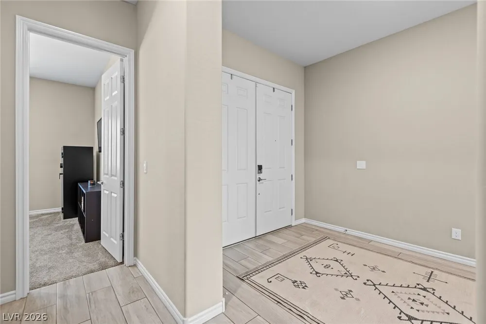 6168 Rockville Creek Ct, Las Vegas, NV 89149