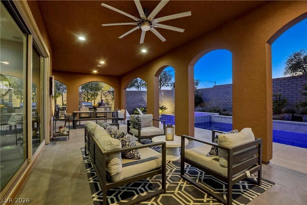 497 Paso De Montana St, Las Vegas, NV 89138