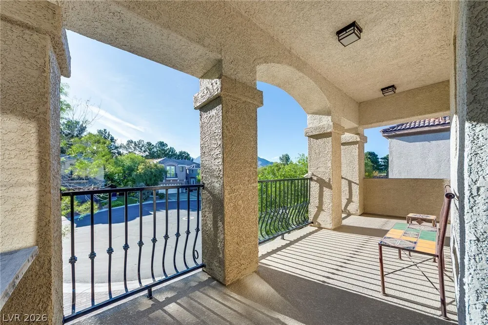 304 Nottinghill Gate Ct, Las Vegas, NV 89145