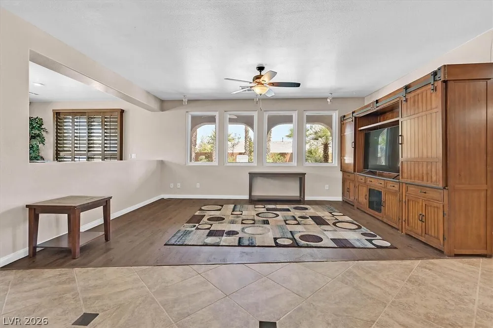 4200 Scott Peak Ct, Las Vegas, NV 89129