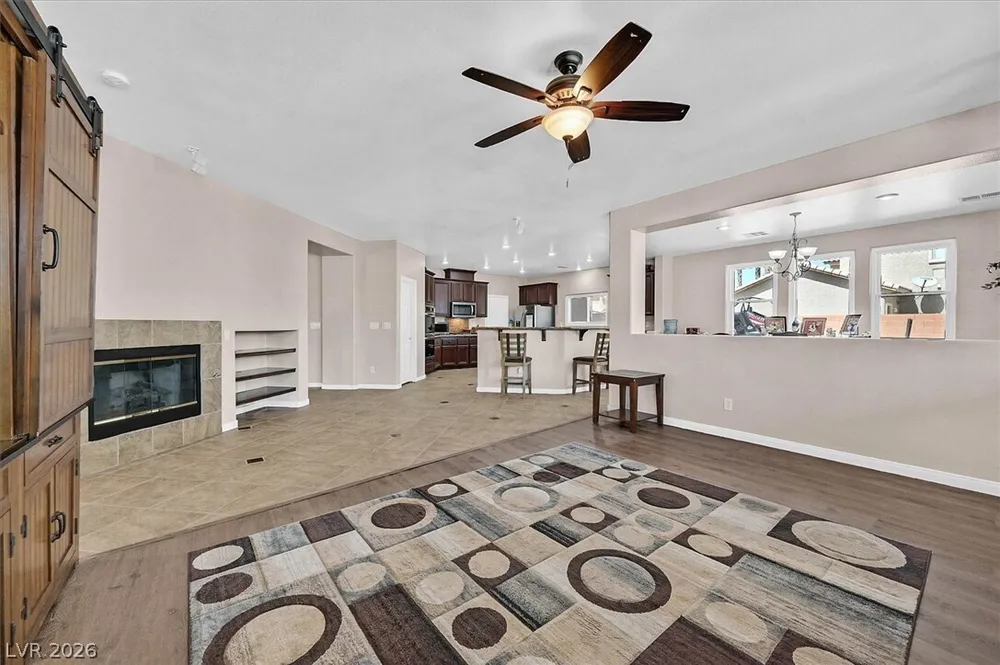 4200 Scott Peak Ct, Las Vegas, NV 89129