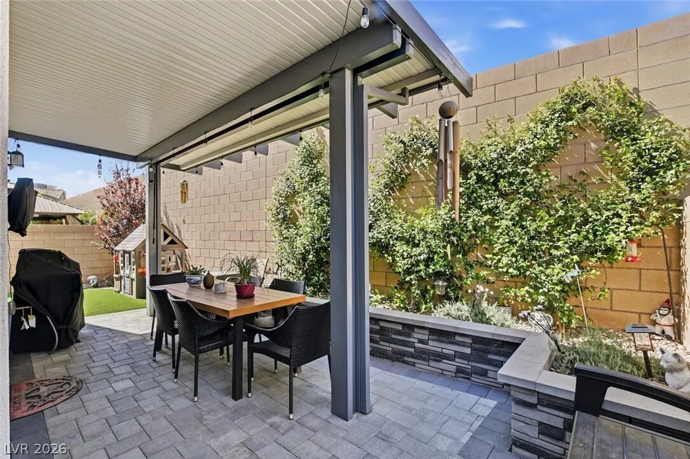 8494 Torozo Ave, Las Vegas, NV 89149