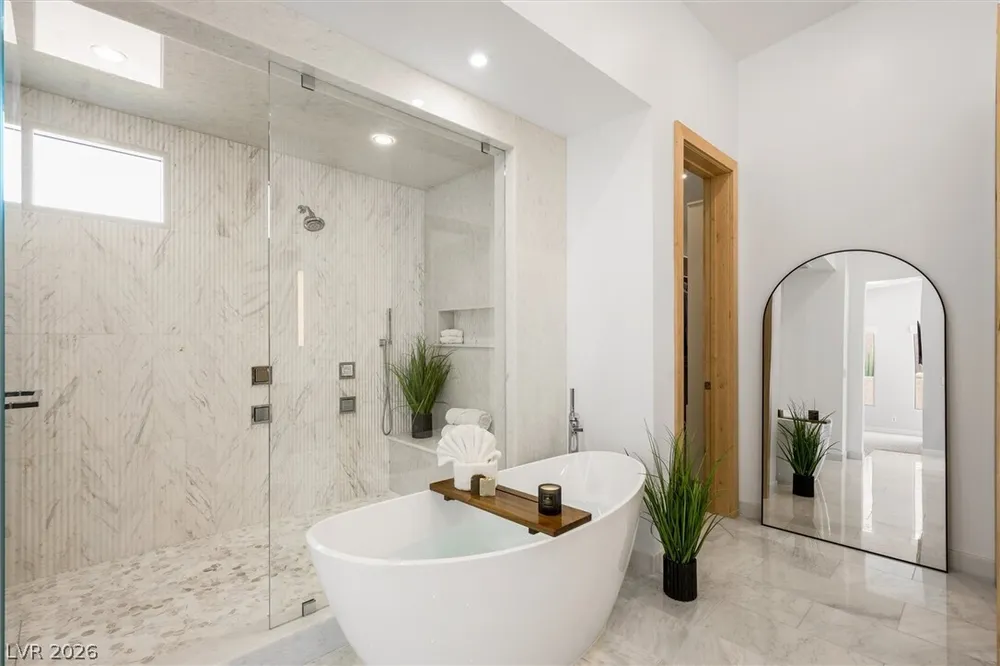 11 Hawkeye Ln, Las Vegas, NV 89135-7929