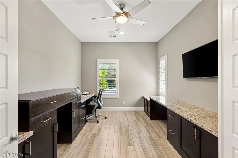277 Lindura Ct, Las Vegas, NV 89138-4632