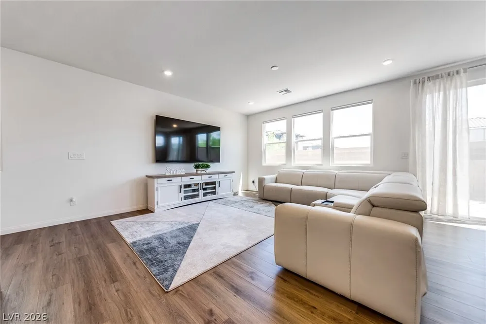 6604 Tumoulin Street, Las Vegas, NV 89148-5434