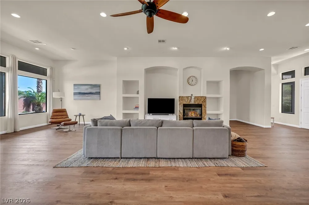 4528 West Velvet Crest Lane, Las Vegas, NV 89139
