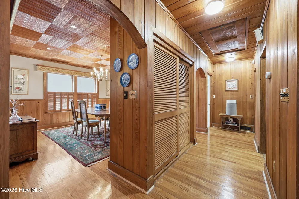 535 E Morganton Rd, Southern Pines, NC 28387