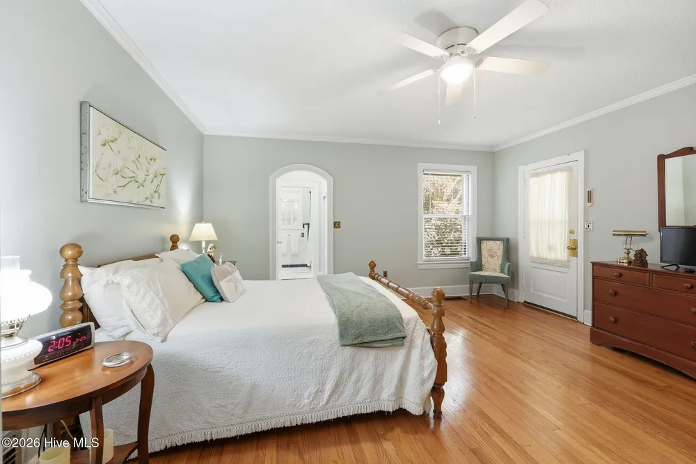 535 E Morganton Rd, Southern Pines, NC 28387