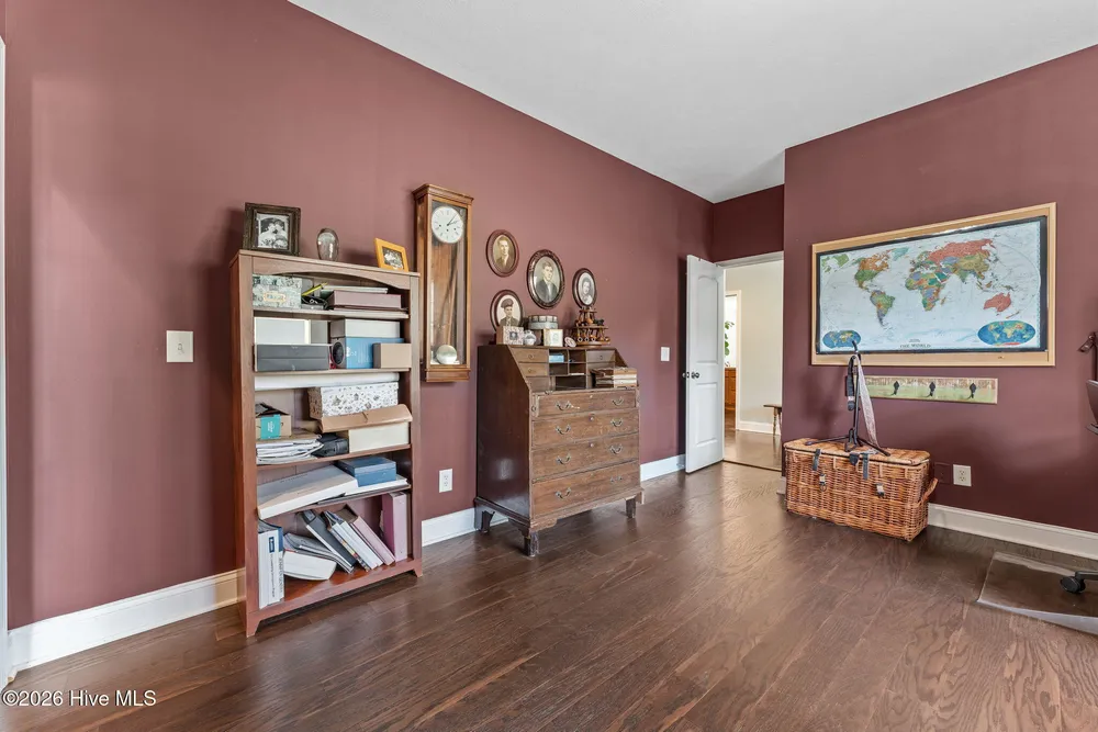 355 Queens Cove Way, Carthage, NC 28327