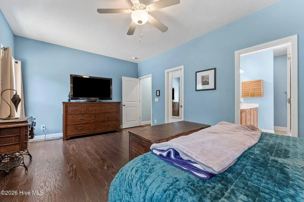 355 Queens Cove Way, Carthage, NC 28327
