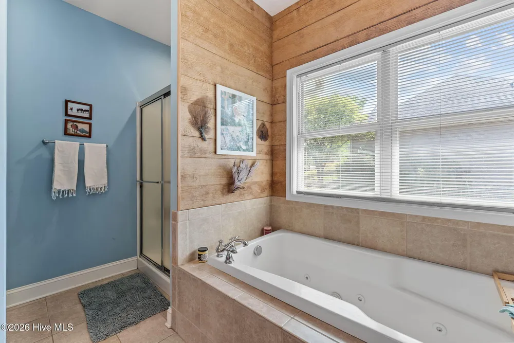 355 Queens Cove Way, Carthage, NC 28327