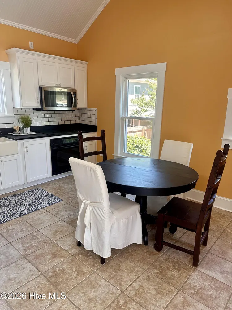 225 E Vermont Ave, Southern Pines, NC 28387