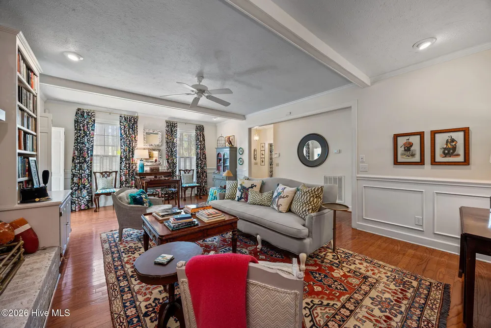 385 Lake Dornoch Dr, Pinehurst, NC 28374