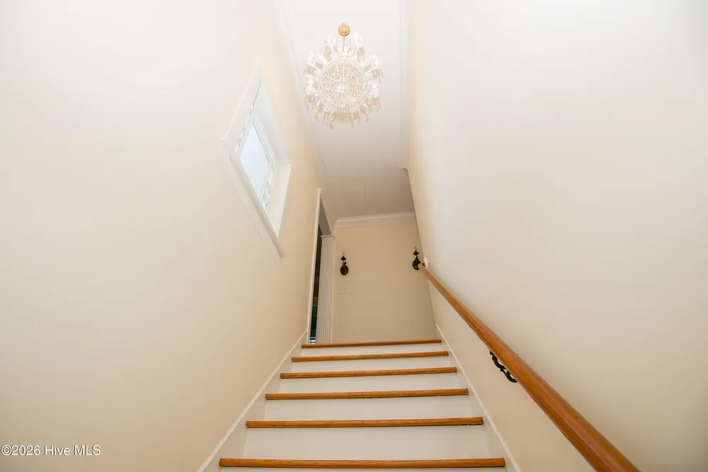 225 E Vermont Ave, Southern Pines, NC 28387