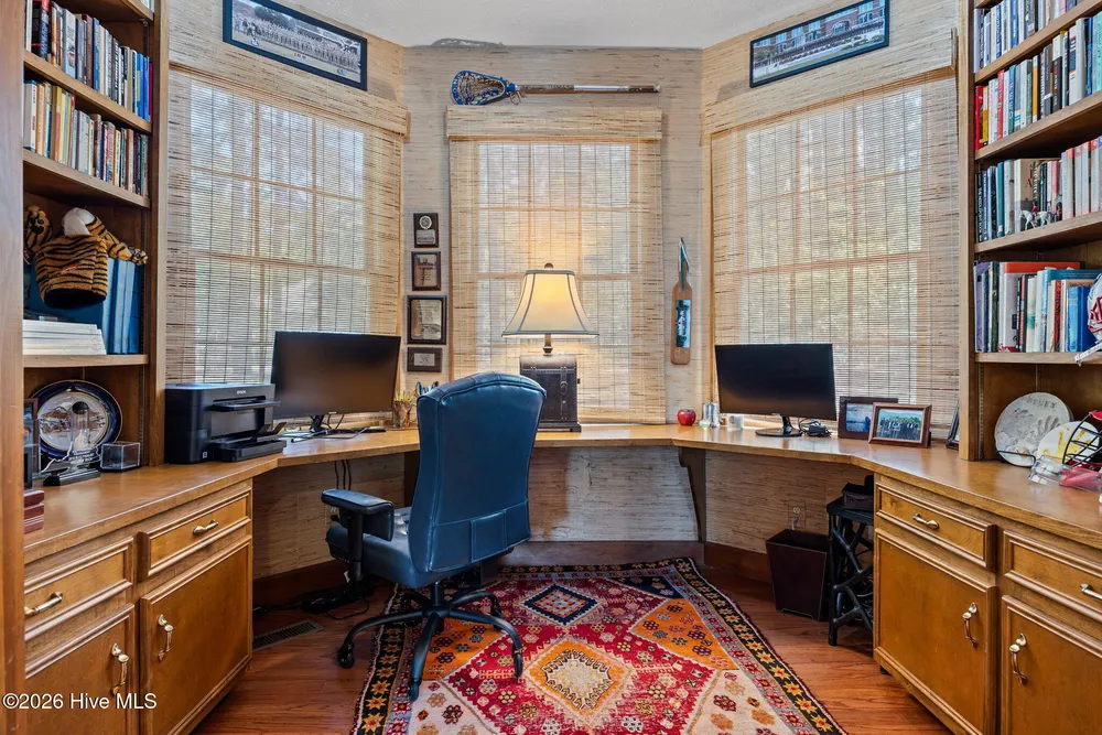 385 Lake Dornoch Dr, Pinehurst, NC 28374