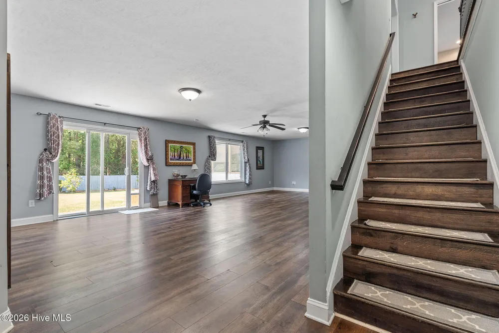 355 Queens Cove Way, Carthage, NC 28327