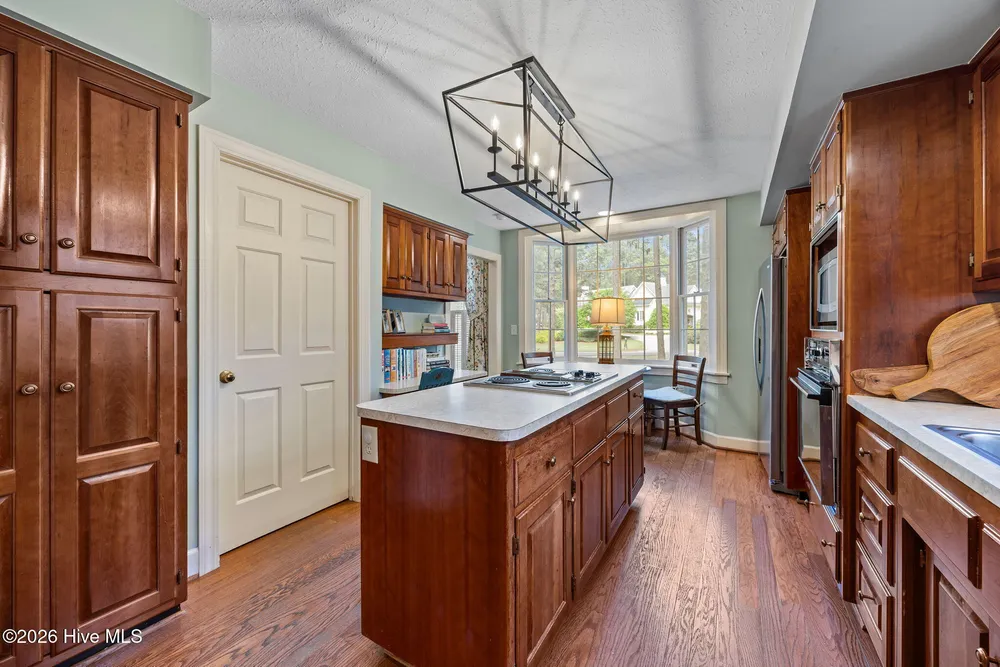 385 Lake Dornoch Dr, Pinehurst, NC 28374