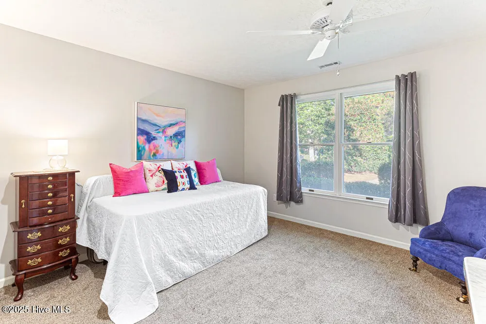 385 Pinehurst Trace Dr, Pinehurst, NC 28374
