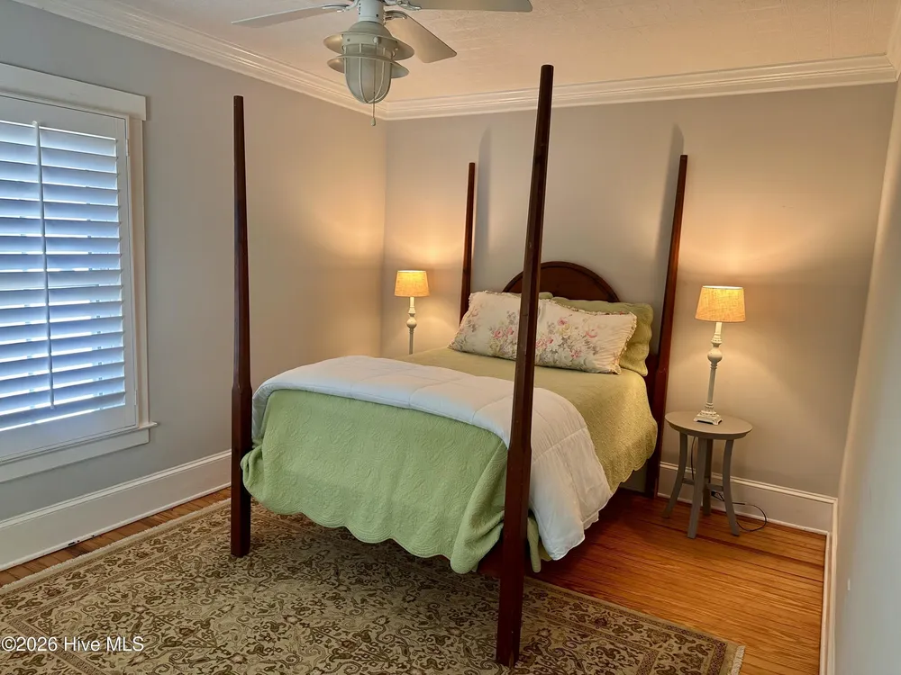 225 E Vermont Ave, Southern Pines, NC 28387