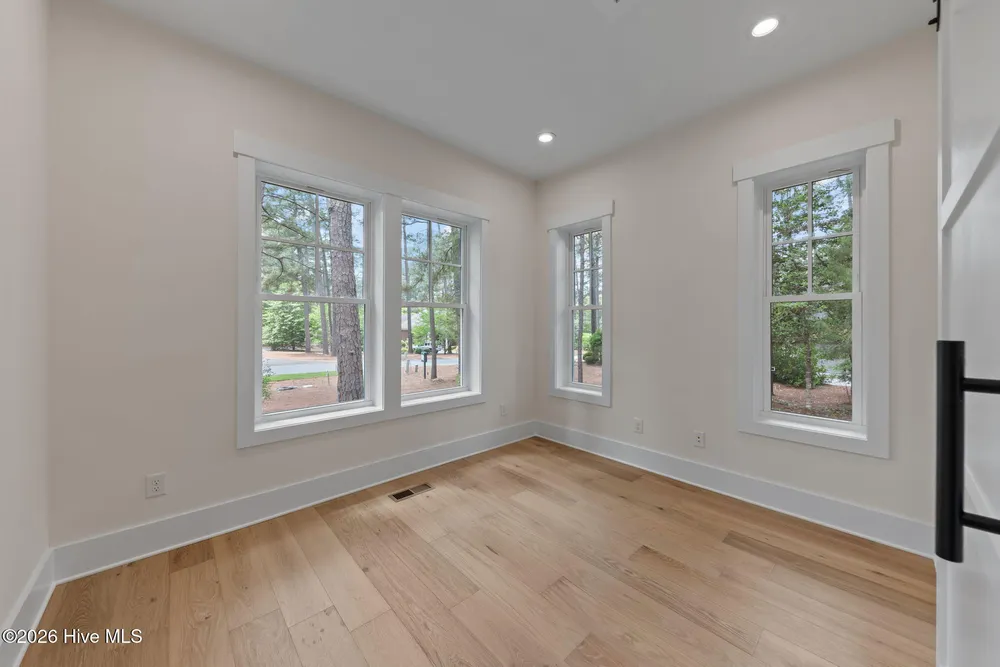 62 McMichael Dr, Pinehurst, NC 28374