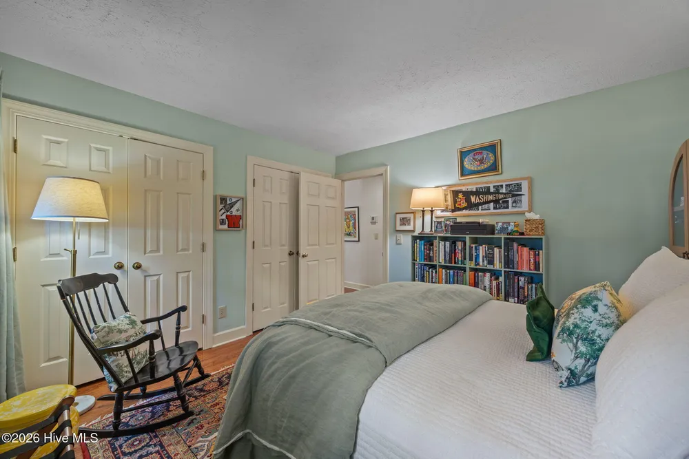 385 Lake Dornoch Dr, Pinehurst, NC 28374
