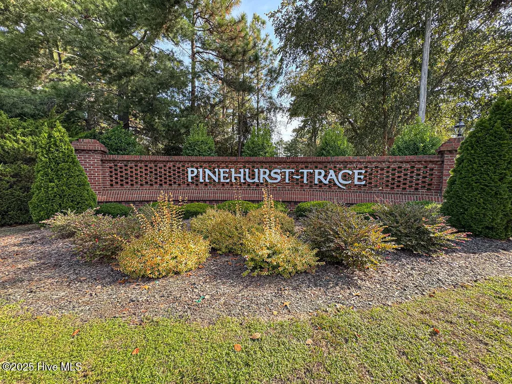385 Pinehurst Trace Dr, Pinehurst, NC 28374