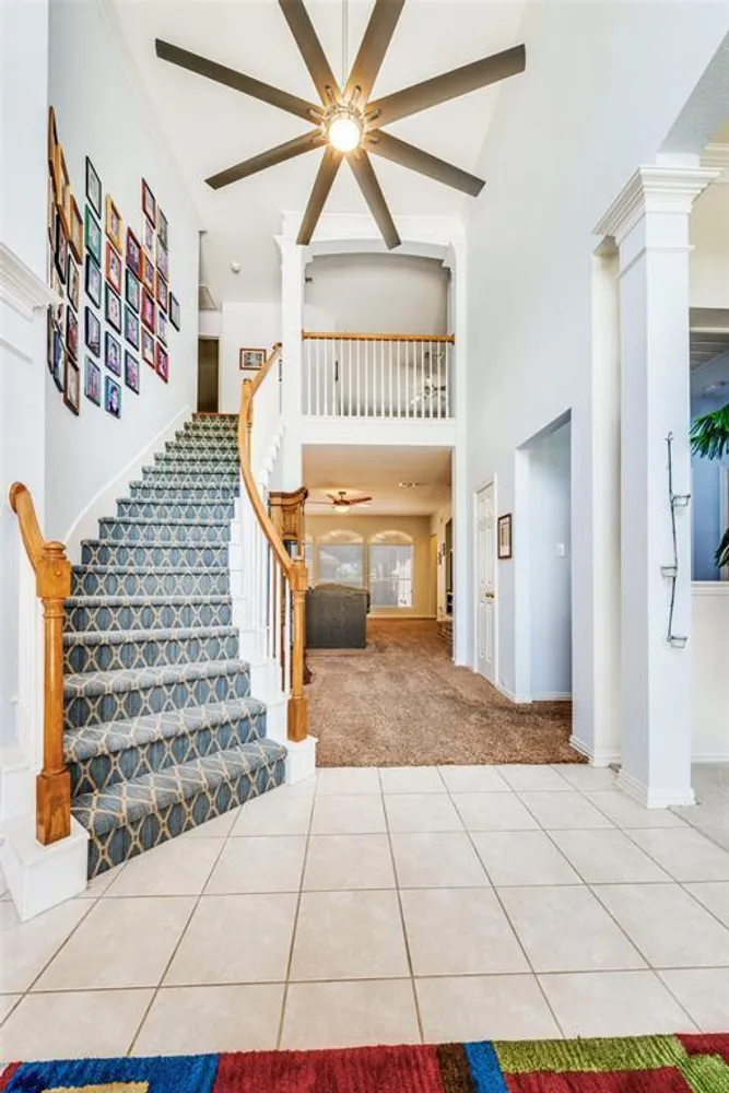 8421 Parkdale Dr, North Richland Hills, TX 76182-8441