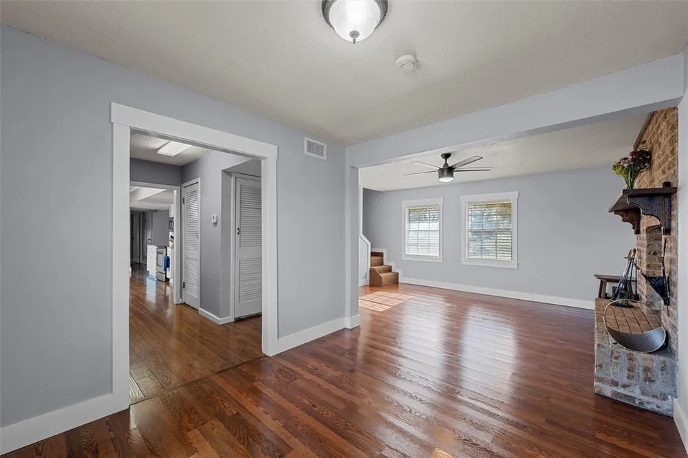 398 Bluebonnett Ln, Lorena, TX 76655