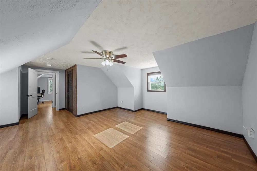 398 Bluebonnett Ln, Lorena, TX 76655