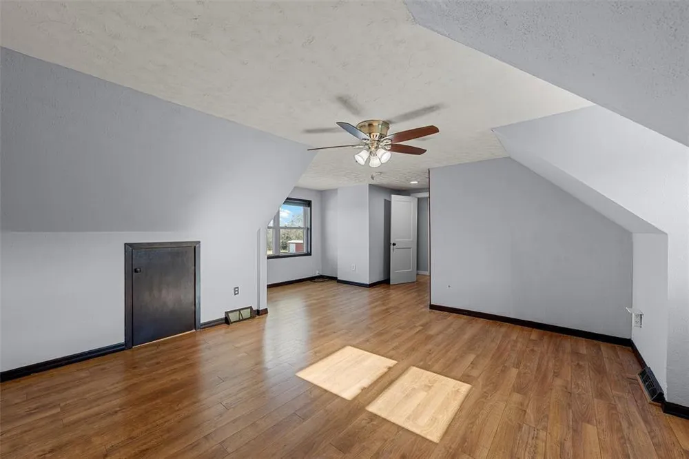 398 Bluebonnett Ln, Lorena, TX 76655