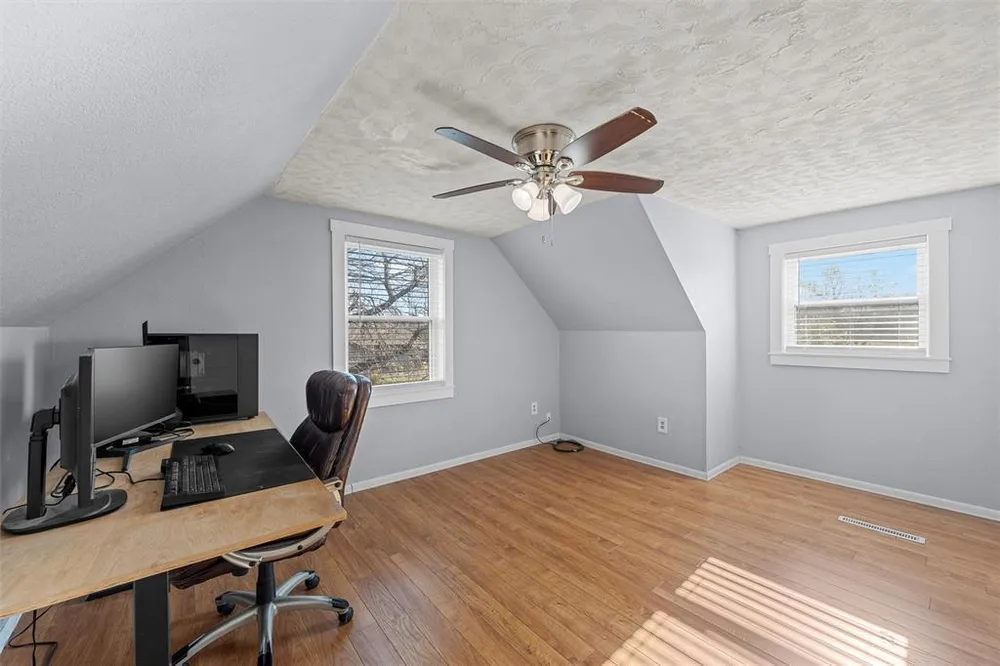 398 Bluebonnett Ln, Lorena, TX 76655