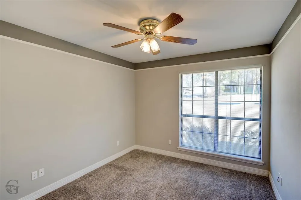 4930 Beechwood Hills Dr, Shreveport, LA 71107
