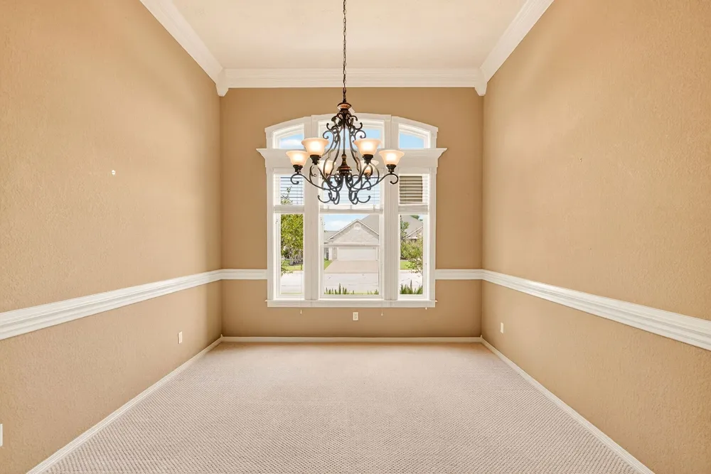 4424 Spring Branch Dr, College Station, TX 77845