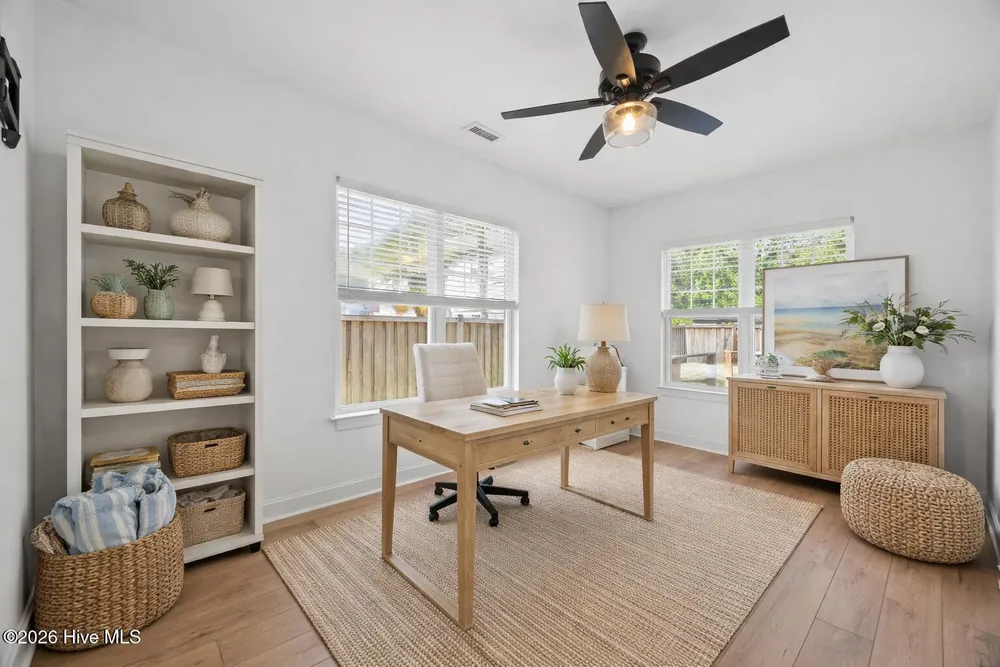 387 Whisper Park Dr, Wilmington, NC 28411