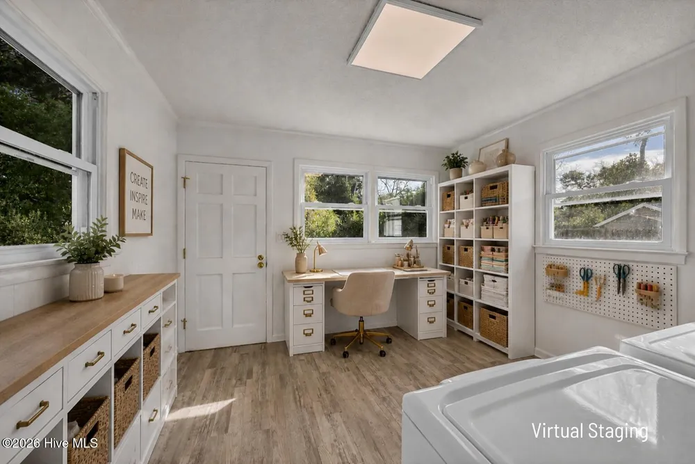 329 Wayne Dr, Wilmington, NC 28403