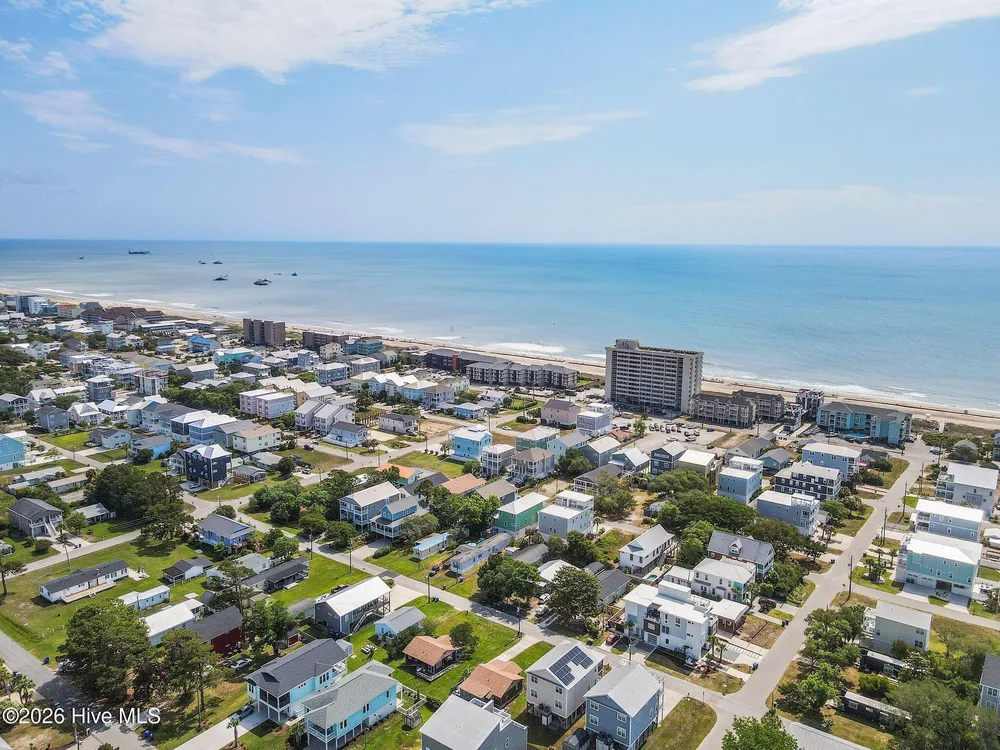 304 Birmingham Ave, Carolina Beach, NC 28428