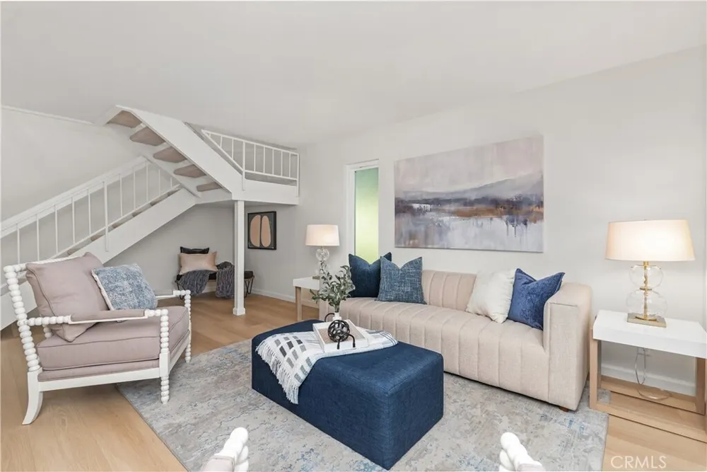 19 Whitewood Way, Irvine, CA 92612