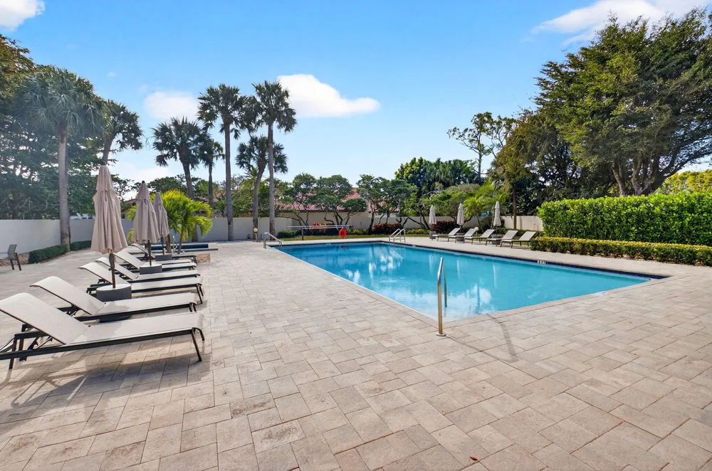 21700 Club Villa Terrace, Boca Raton, FL 33433