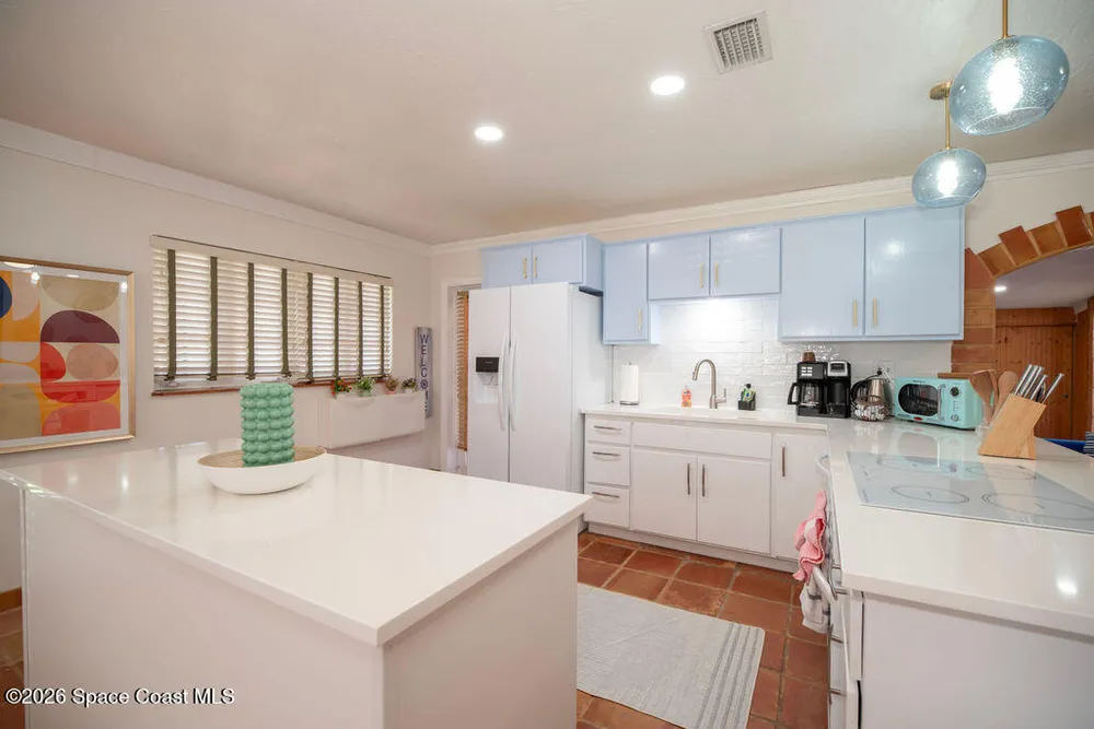 238 Harbor Dr, Cape Canaveral, FL 32920