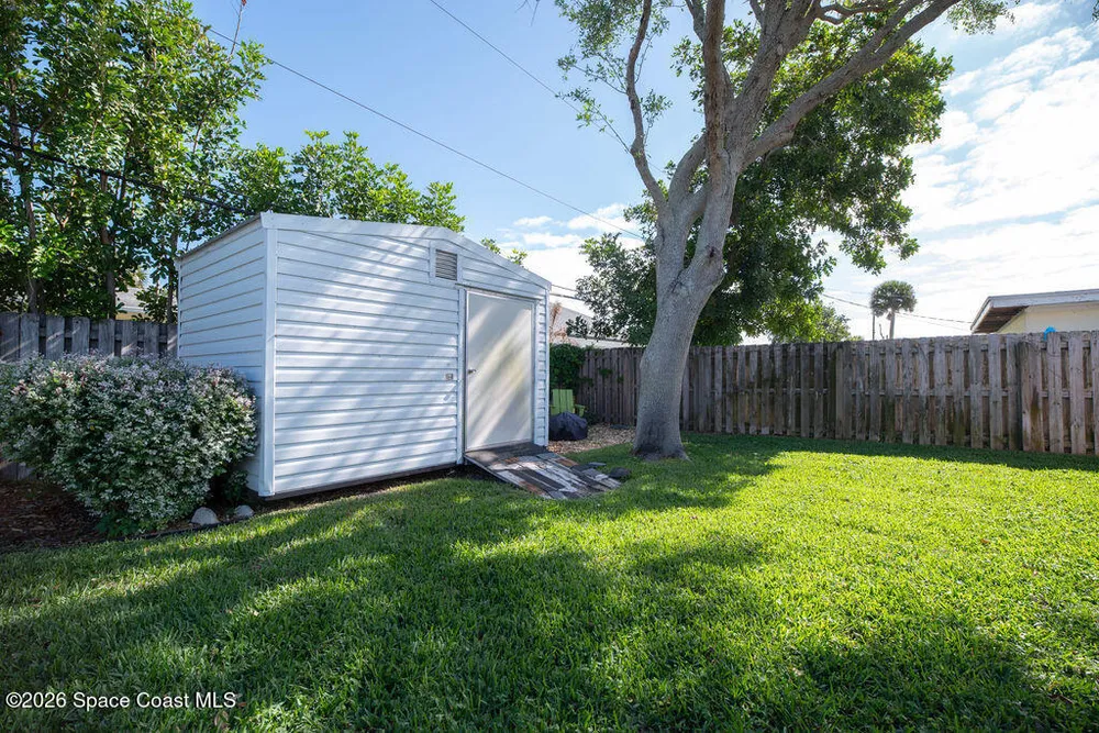 238 Harbor Dr, Cape Canaveral, FL 32920