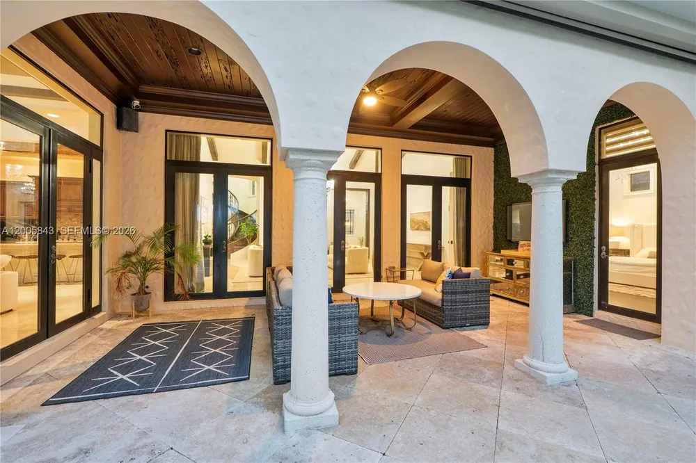 7080 Long Leaf Dr, Parkland, FL 33076
