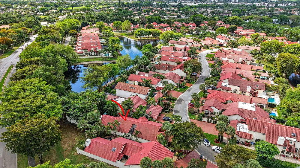 21700 Club Villa Terrace, Boca Raton, FL 33433