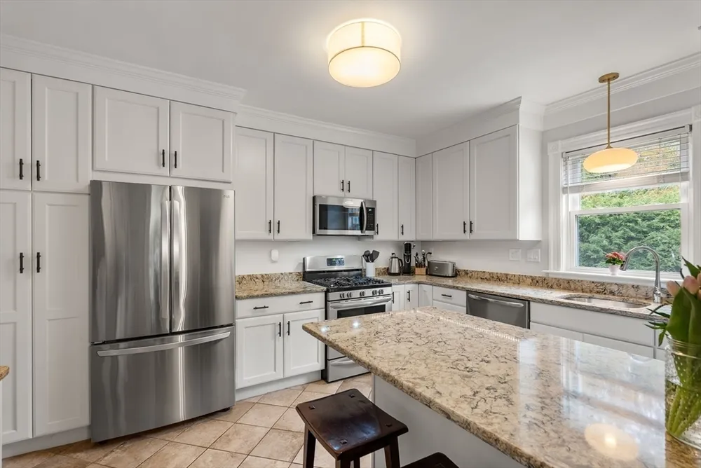 1469 Centre St, Newton, MA 02461