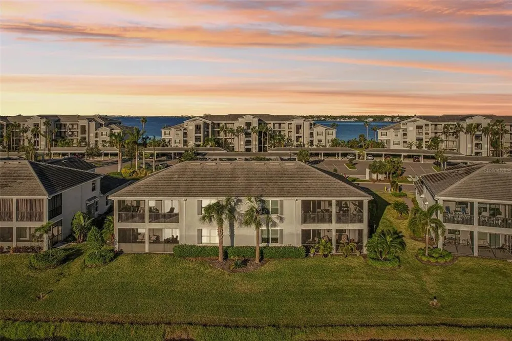 931 Tidewater Shores Loop, Bradenton, FL 34208
