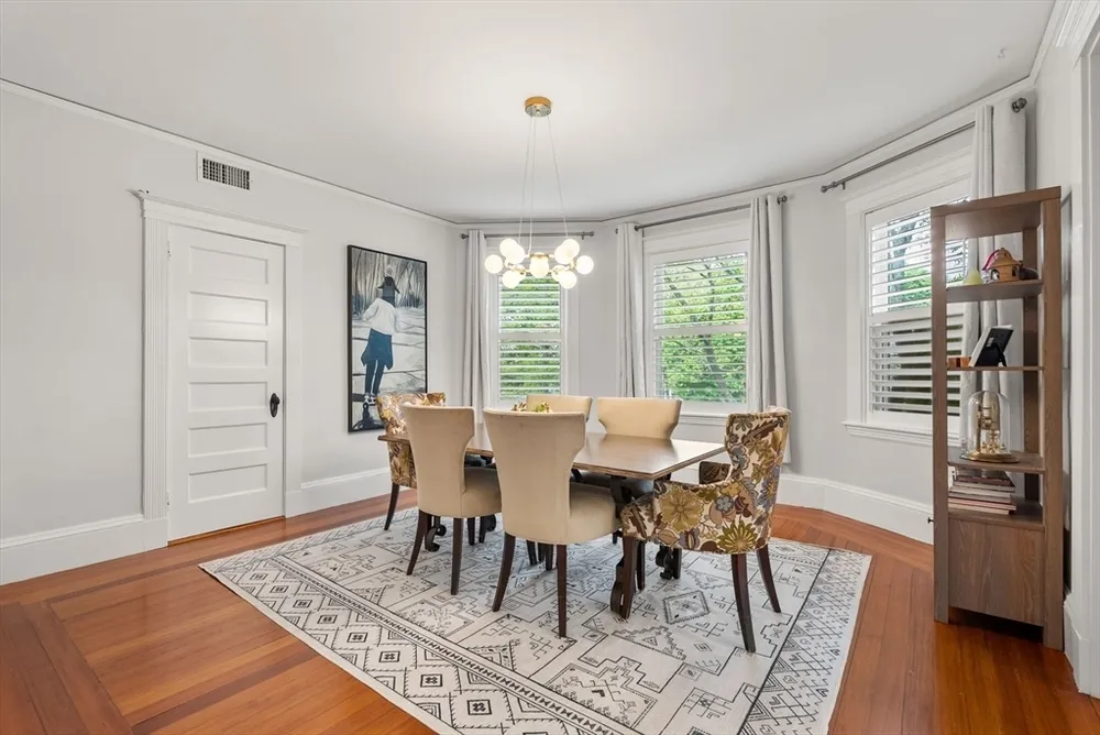1469 Centre St, Newton, MA 02461