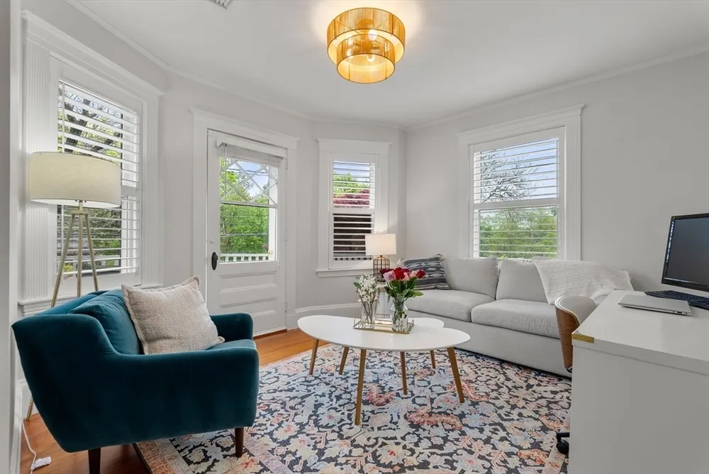 1469 Centre St, Newton, MA 02461
