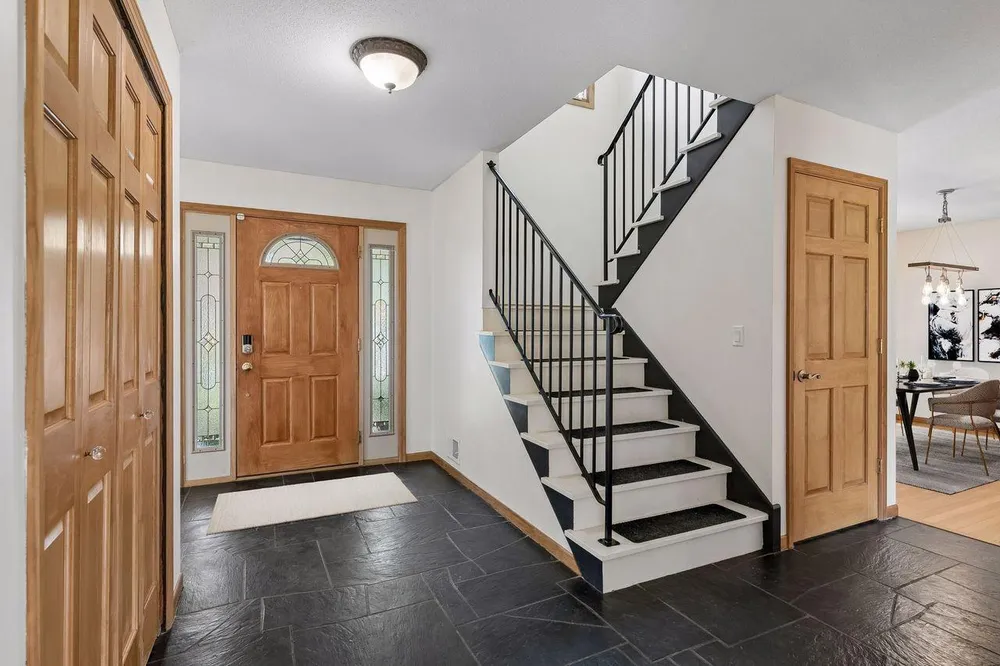 8817 Westmoreland Ln, Saint Louis Park, MN 55426
